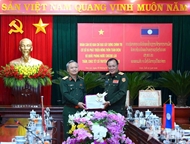 Lao armed forces visit and extend Tet greetings to Vietnamese military units